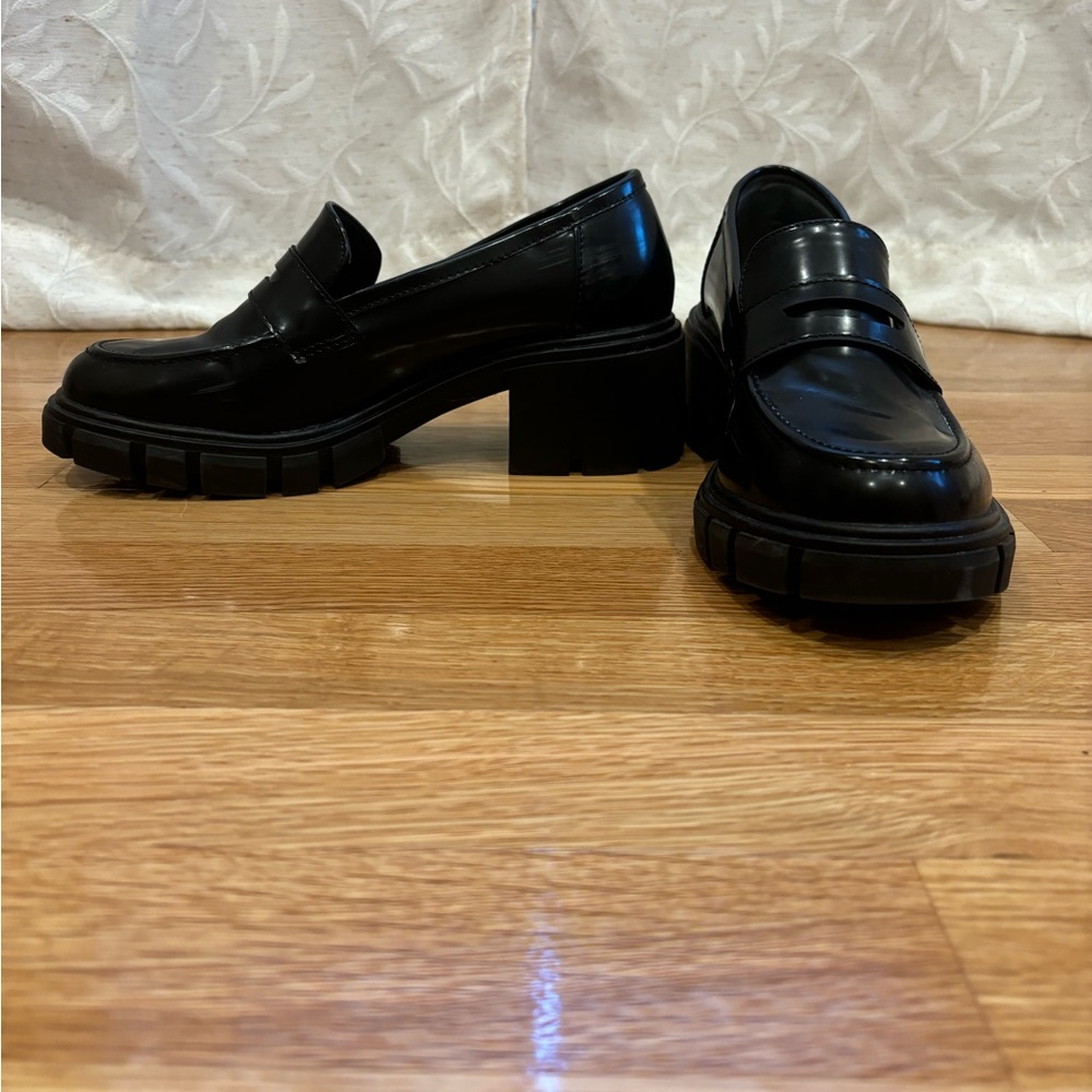 Sincerely Jules Black Loafers with Chunky Sole